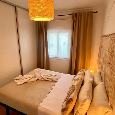 Feriehus Cozy Historical Andalusian 3br House Peachy *