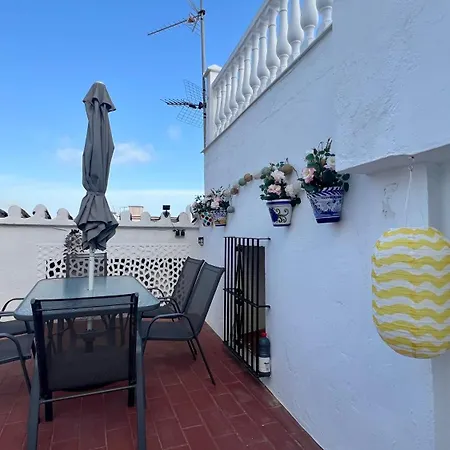 Cozy Historical Andalusian 3br House Peachy
